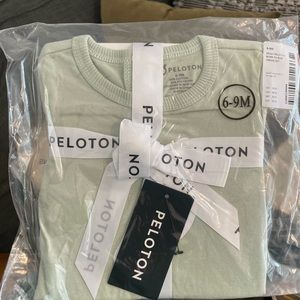 Peloton Born to Run Onesie Set (6-9 months)